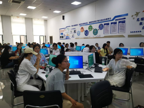 我院成功舉辦數(shù)字營銷技能訓(xùn)練與實(shí)戰(zhàn)競(jìng)賽，以網(wǎng)絡(luò)技術(shù)服務(wù)賦能學(xué)子成長(zhǎng)